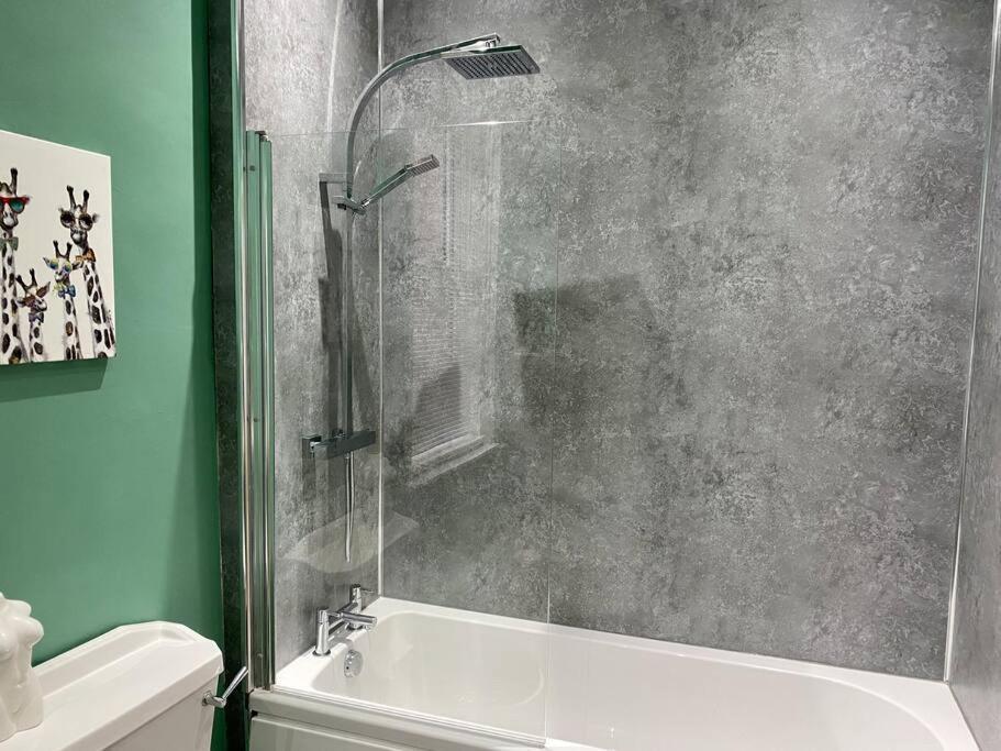 Spacious, Cosy 3 Bedroom House In Preston. Preston  Exteriör bild